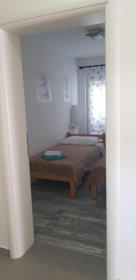 Apartmani Zem, Krk Krk Town Exterior foto